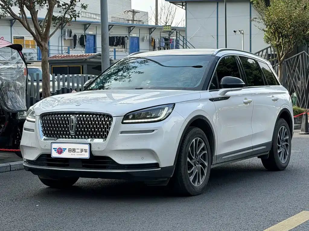 Lincoln Corsair Adventurer 2022 2.0T 2WD Deluxe Edition