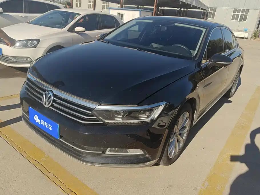 Volkswagen Passat Magotan 2018 330TSI DSG Leading