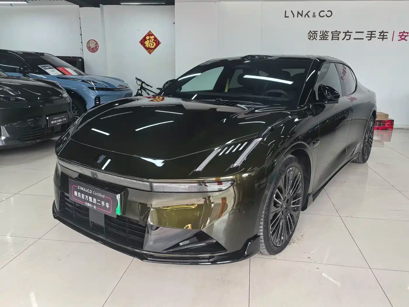 Lynk & Co 10 Lynk & Co 10 EM-P 2025 240 AWD Ultra Sport Edition