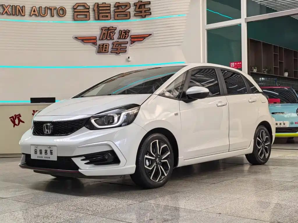 Honda Life 2023 1.5L CVT SPORT Heartbeat Edition