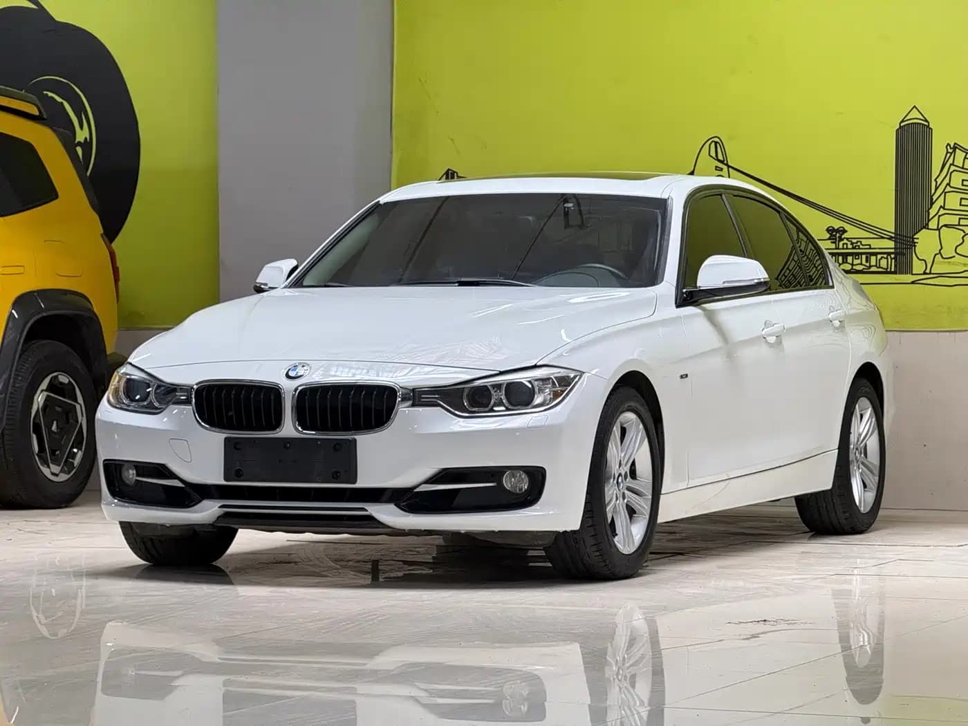 BMW 3 Series (Import) 2013 320i Sport Design Package