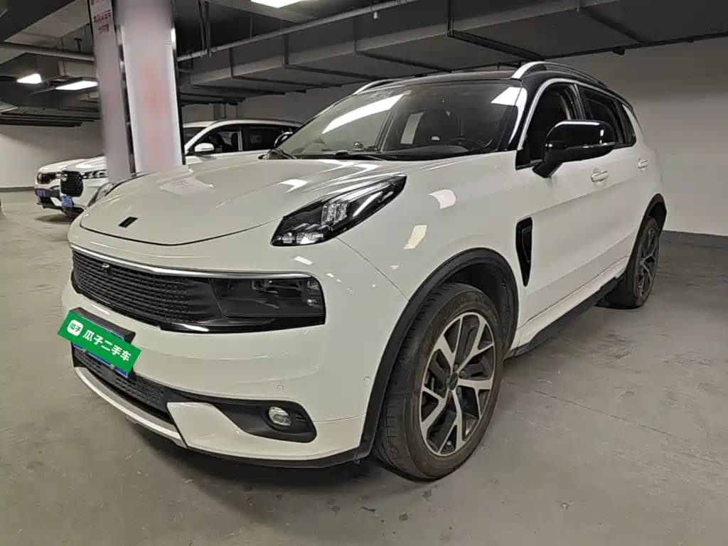 Lynk & Co 01 2017 2.0T AWD Pro