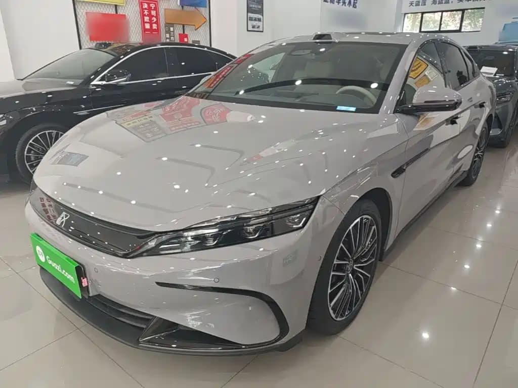 BYD Han 2025 DM-i Smart Driving Edition 125KM LiDAR Flagship
