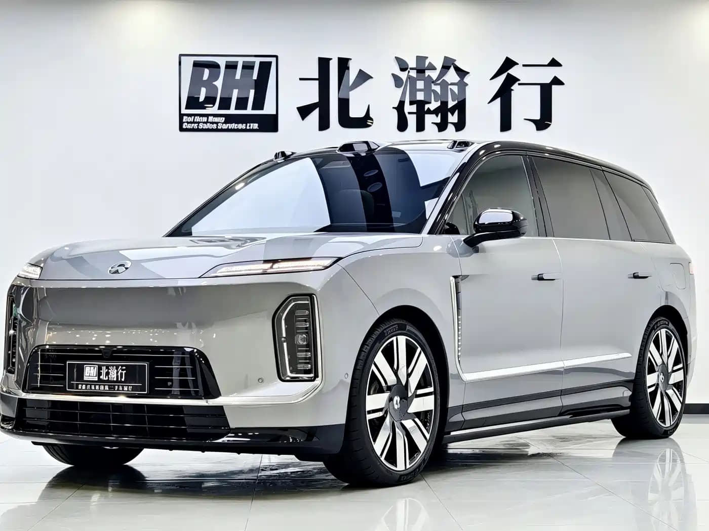 Nio ES9