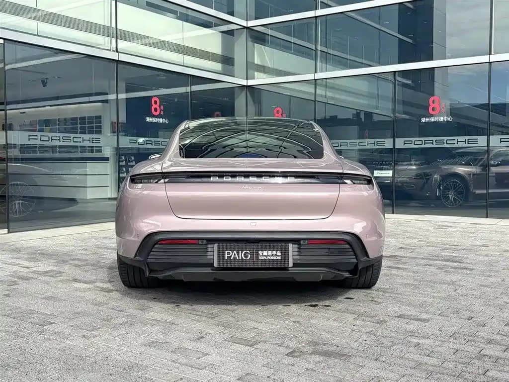 Porsche Taycan 2022 Facelift