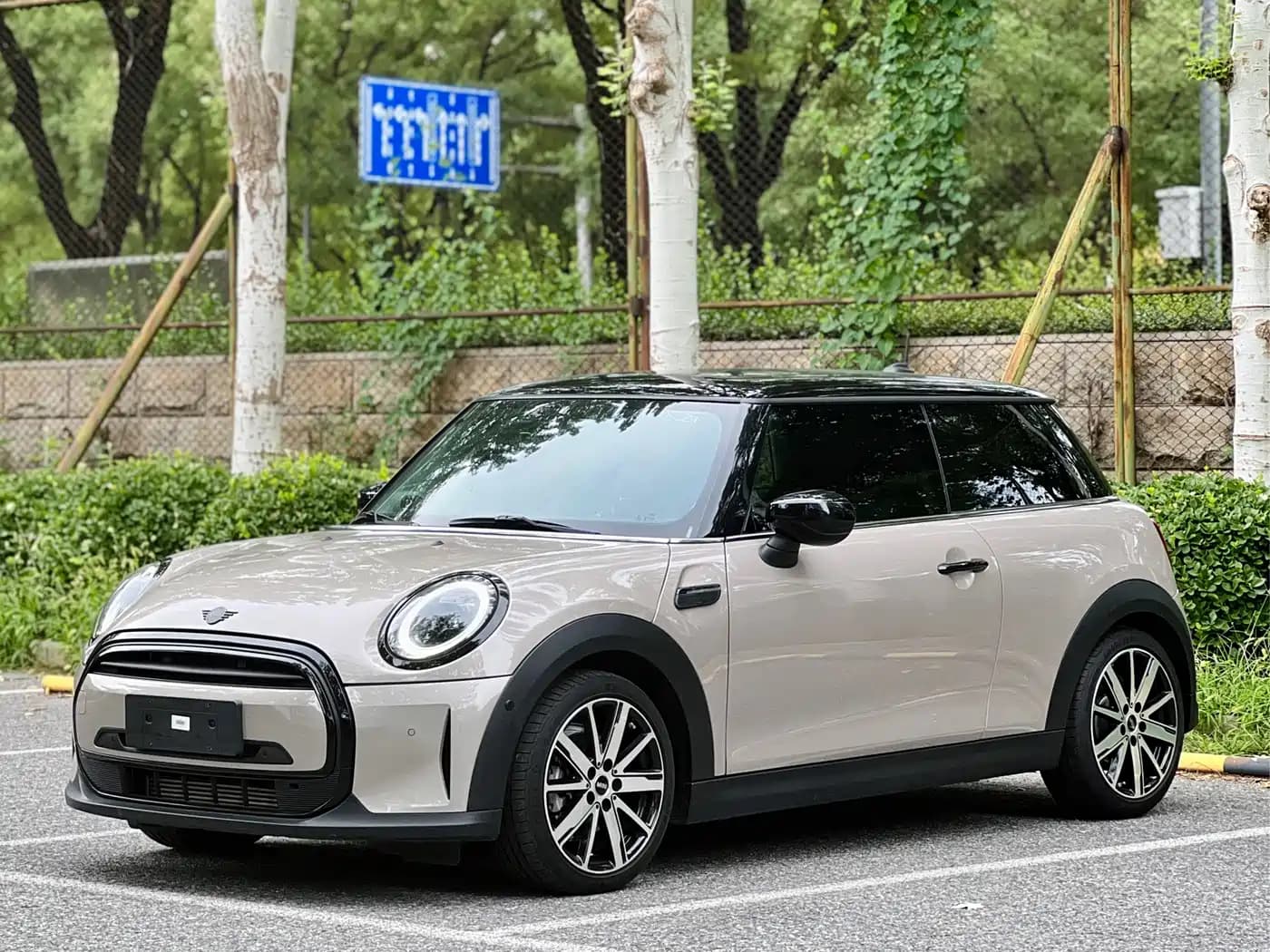 MINI 2023 1.5T COOPER Artist