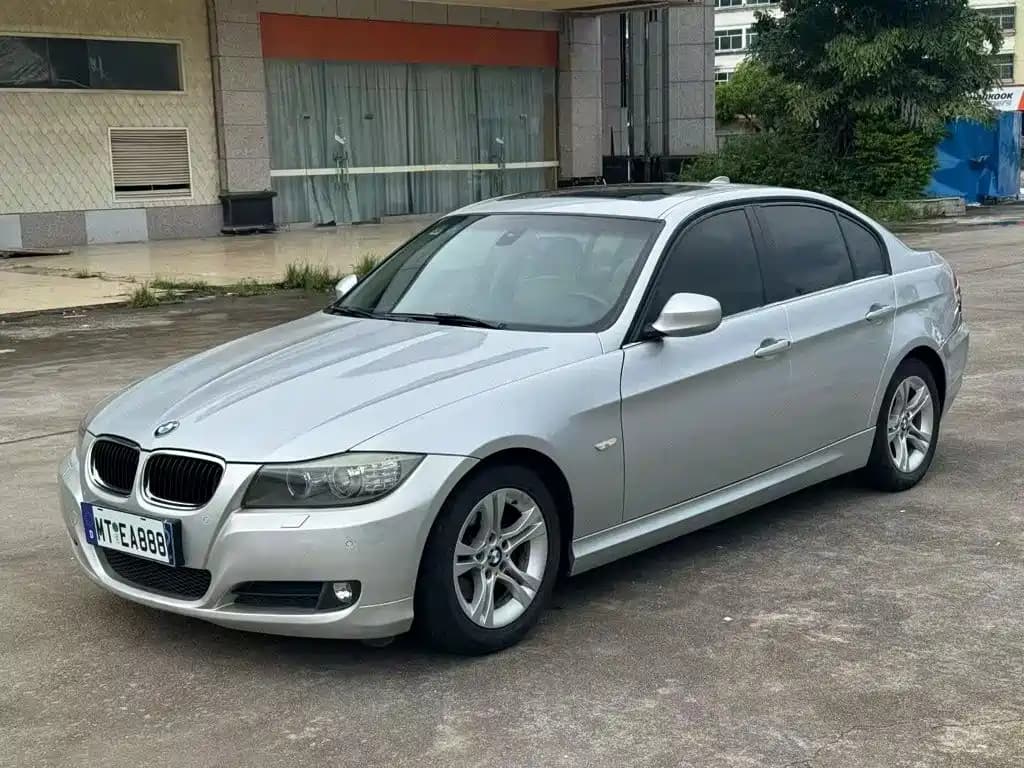 BMW BMW 3 Series (Import) 2010 320i Luxury