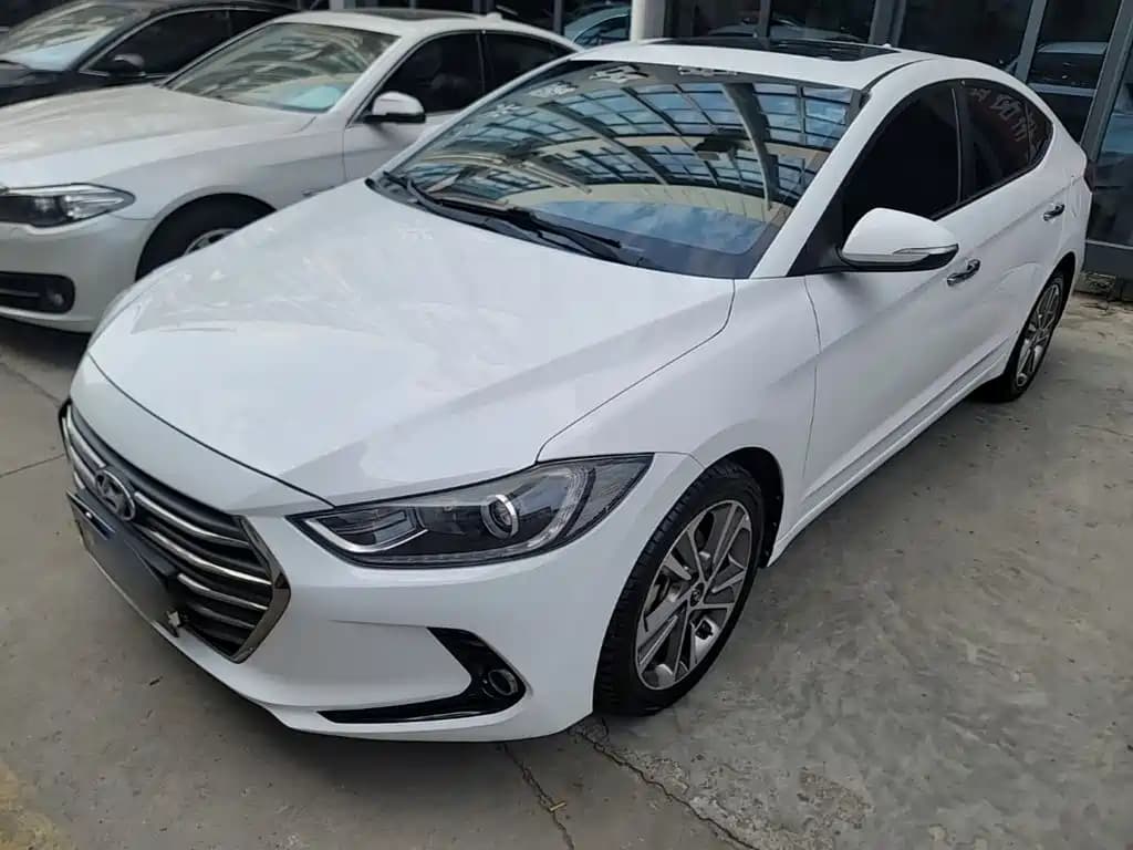 Hyundai Elantra 2016 Model 1.6L Automatic Smart Elite