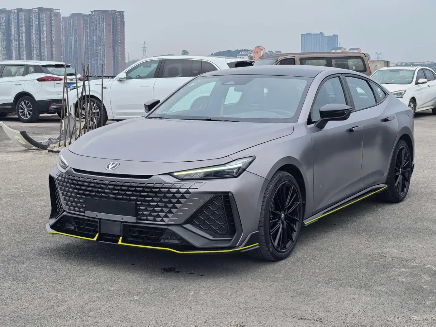 Changan Changan UNI-V 2022 2.0T Speed Leader Edition