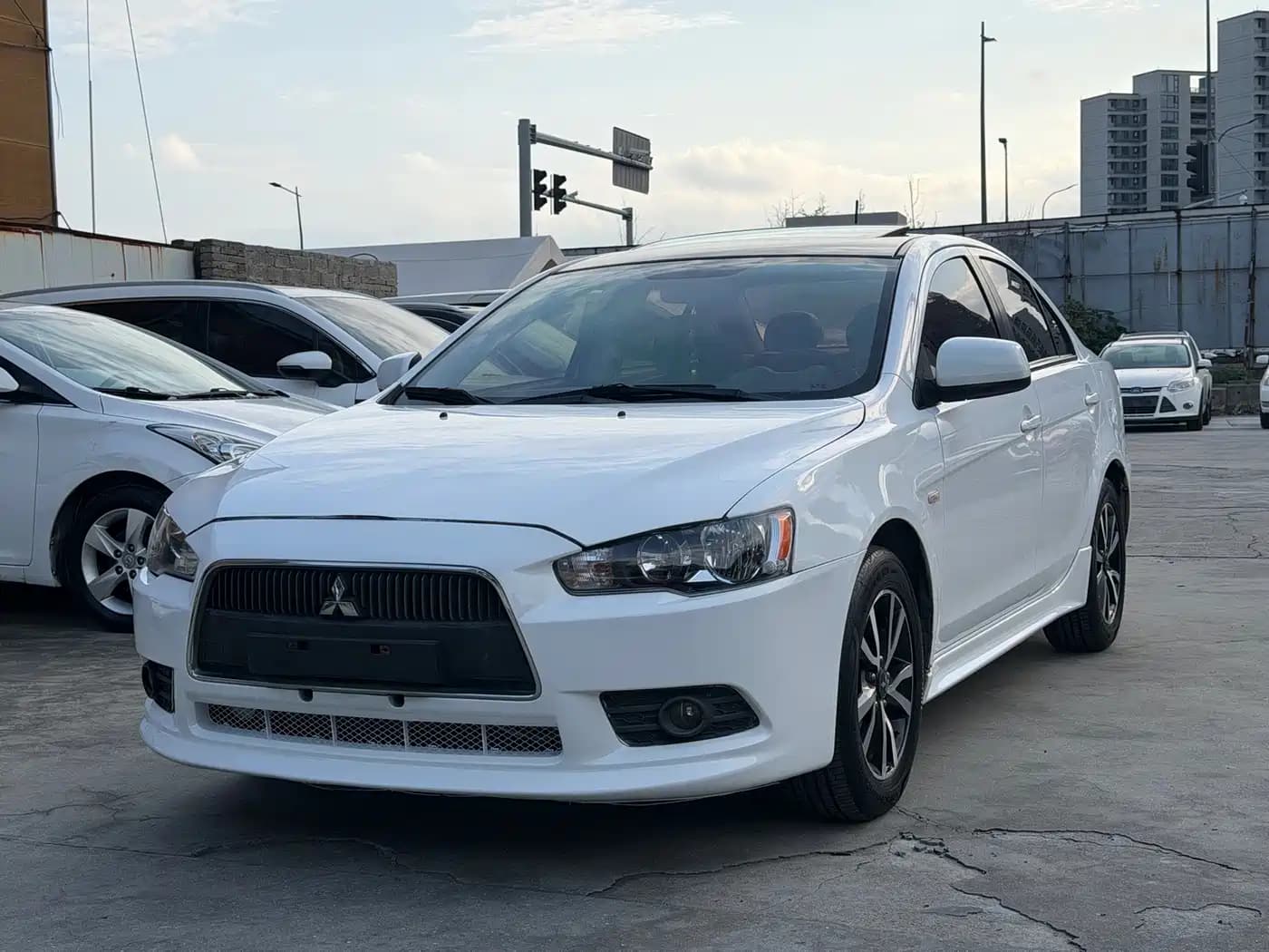 Mitsubishi Lancer EX 2012 Fashion 1.8L Manual Comfort