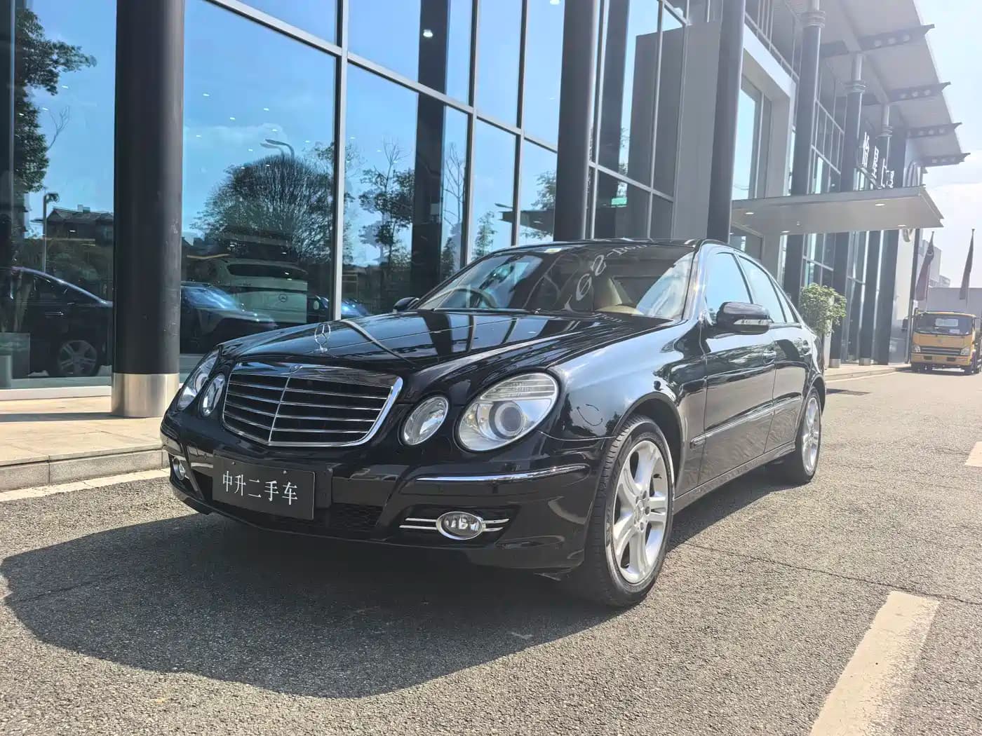 Mercedes-Benz E-Class 2007 E 350 Fashion