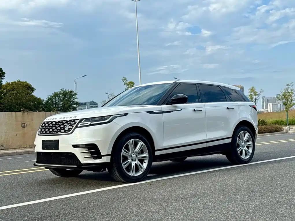 Land Rover Range Rover Velar 2022 250PS Golden Collector's Edition