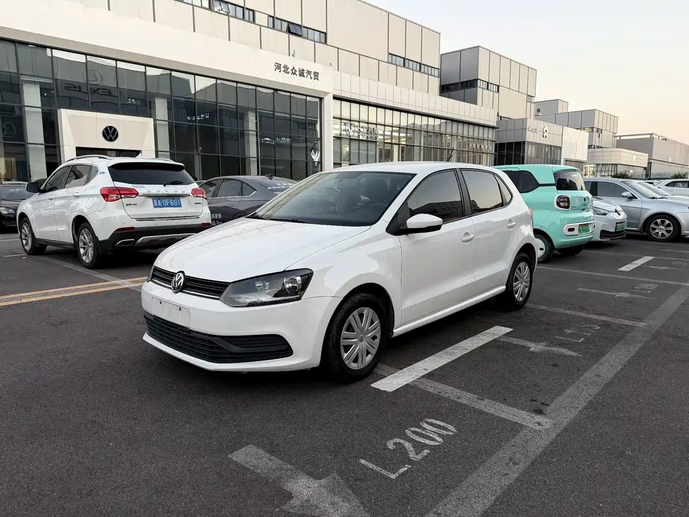 Volkswagen Polo 2018 1.5L Manual Safe Drive