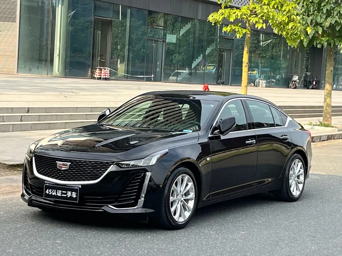 Cadillac CT5 2023 28T Luxury Style (Standard Edition)