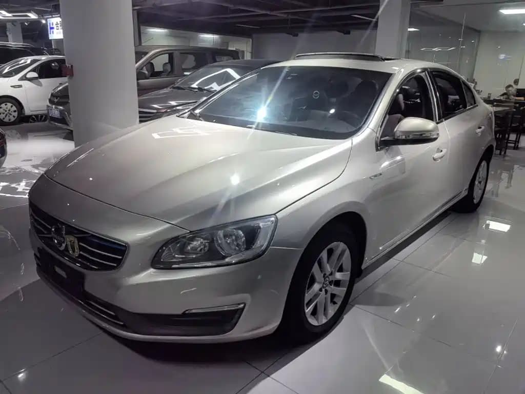 Volvo S60 2017 S60L T3 Kinetic