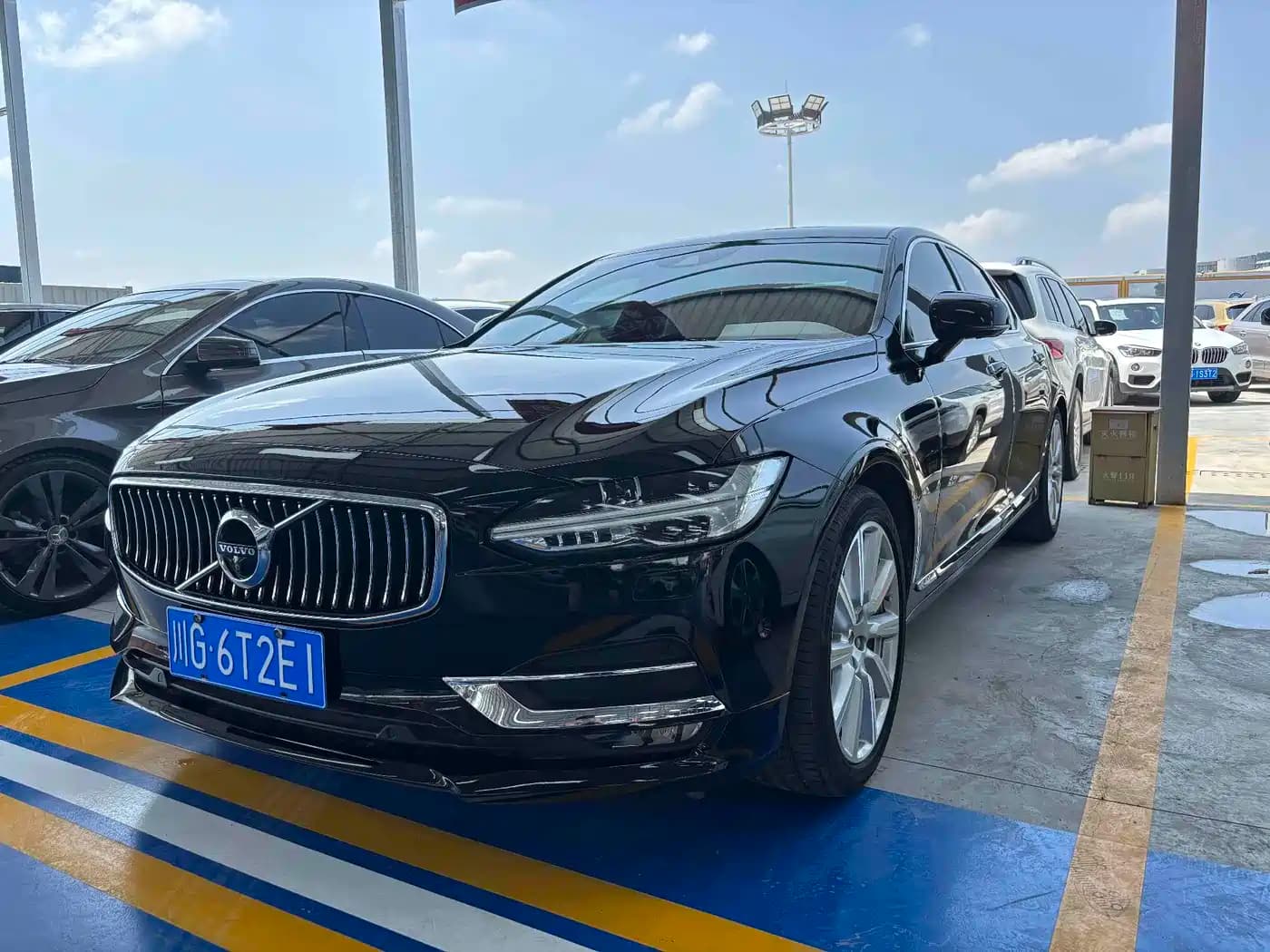 Volvo S90 2017 T5 R-Design