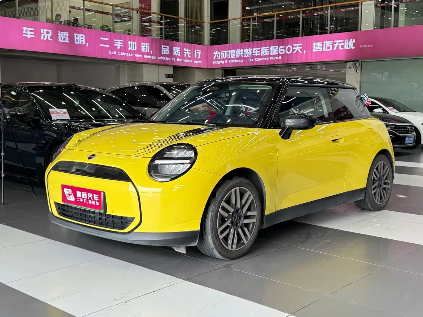MINI Hatch Electric COOPER 2024 456km COOPER E Classic