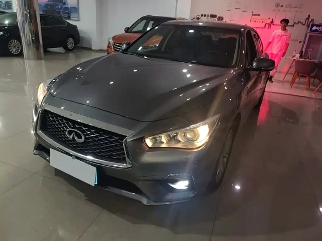 Infiniti Q50 Q50L 2018 2.0T Comfort (China VI)