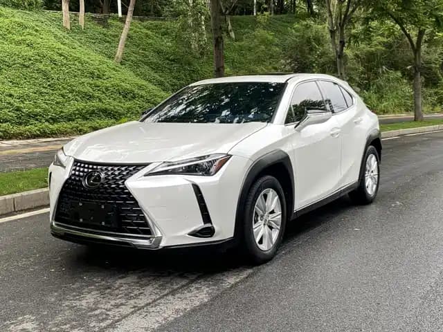 Lexus UX 2022 260h Fun Edition