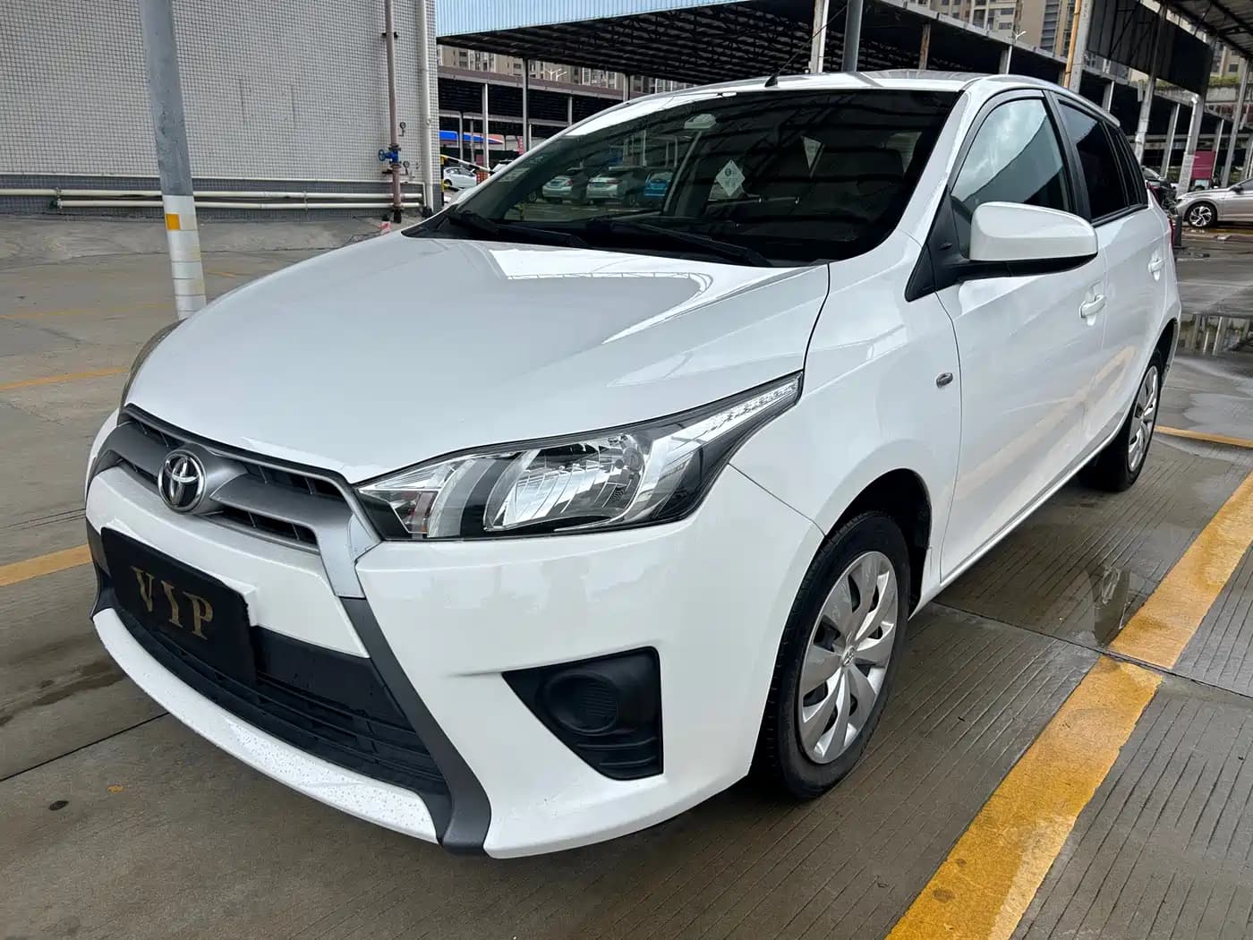 Toyota Yaris L Zhi Xuan 2015 1.5E Auto Charming Edition