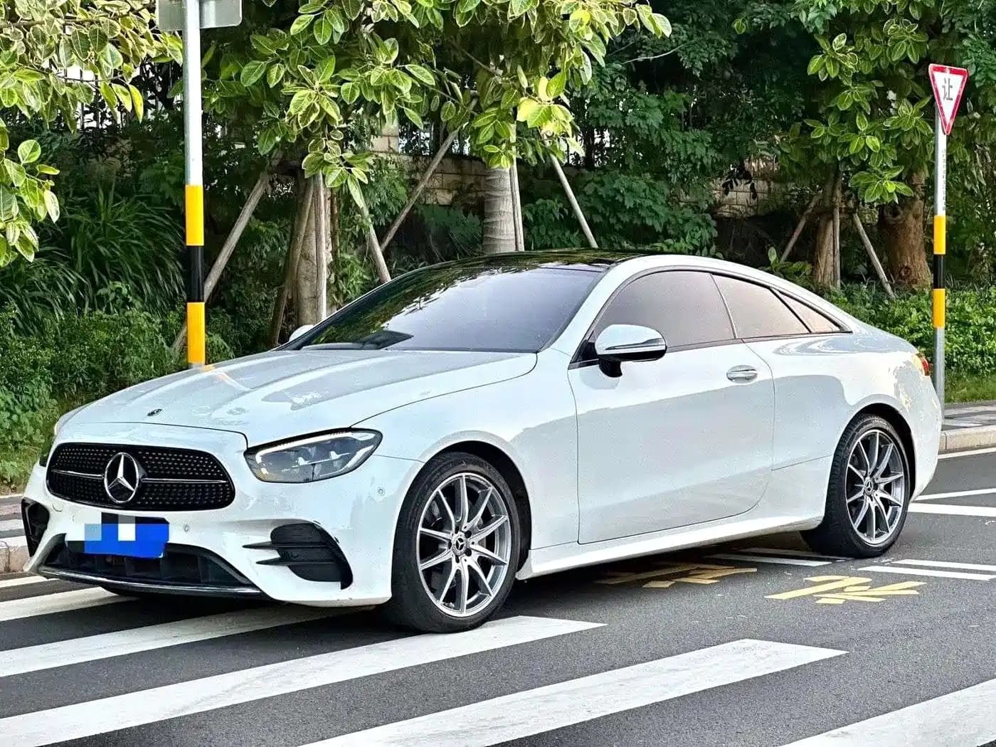 Mercedes-Benz E-Class (Import) 2023 Facelift E 260 Coupe