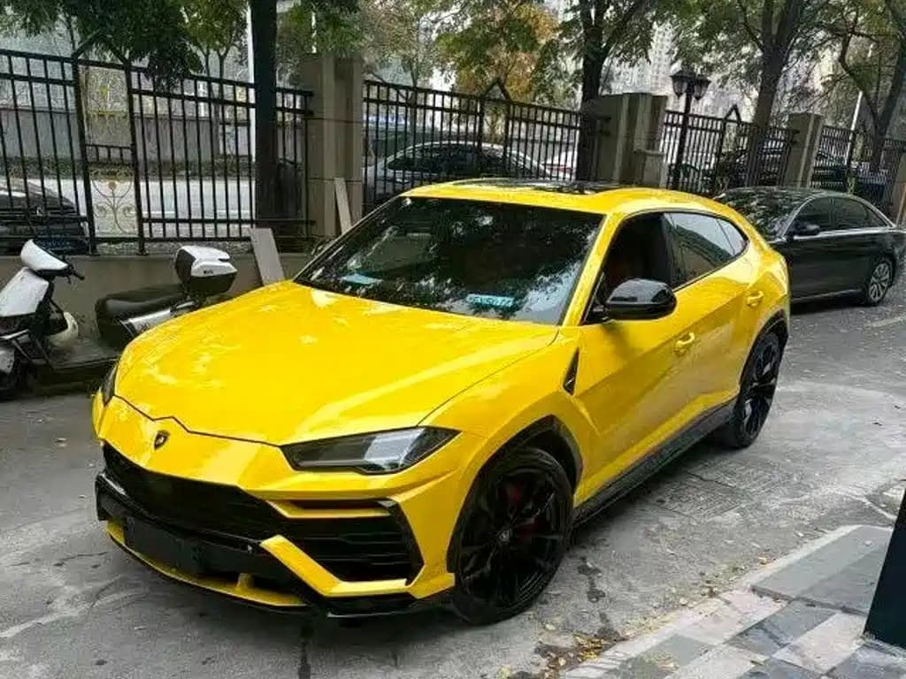 Lamborghini Urus 2021 4.0T V8