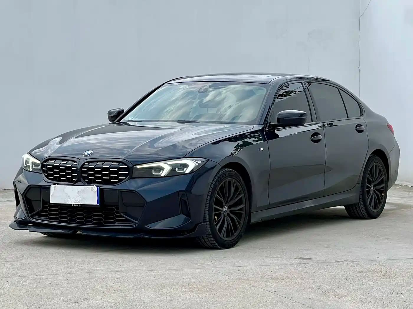 BMW 3 Series 2023 325Li M Sport Black Night Package