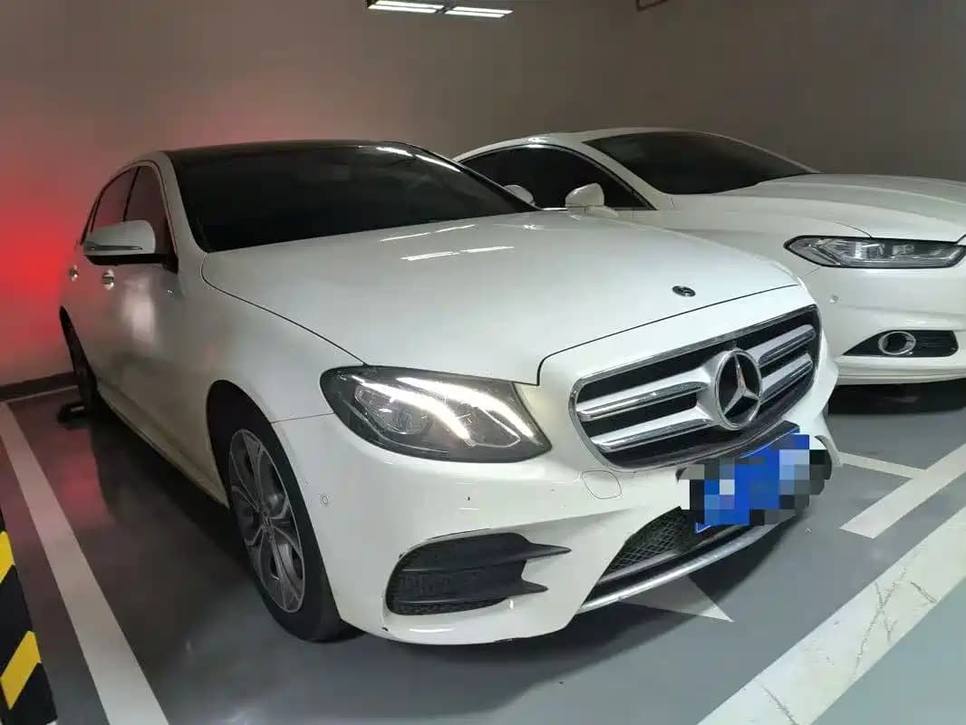 Mercedes-Benz E-Class 2020 E 300 L Sport Fashion Model