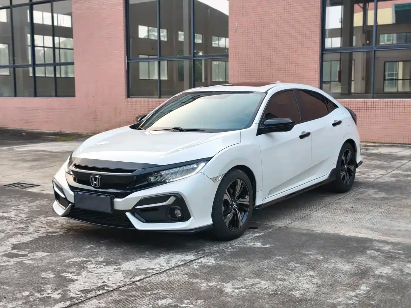 Honda Civic 2021 Hatchback 220TURBO CVT Sport