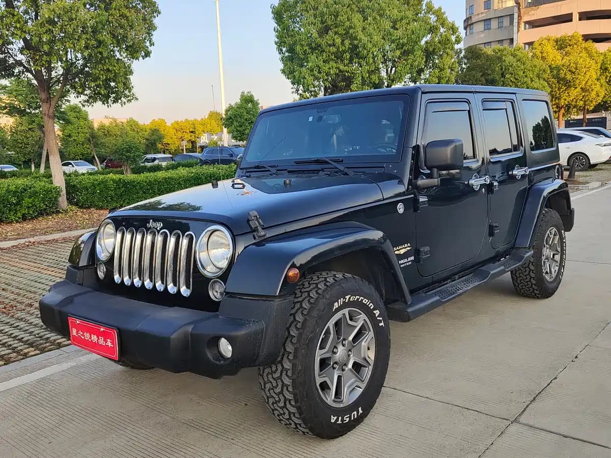 Jeep Wrangler 2015 3.0L Sahara 4-Door Comfort Edition