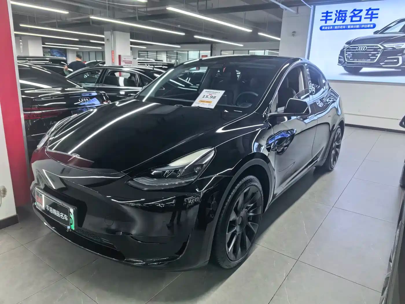 Tesla Model Y 2024 Rear-Wheel Drive Version