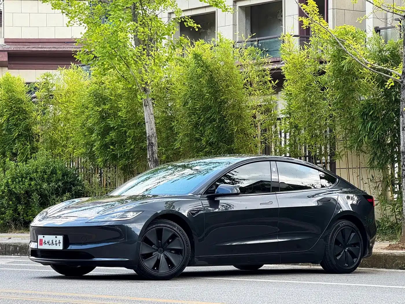 Tesla Model 3 2023 Long Range All-Wheel Drive