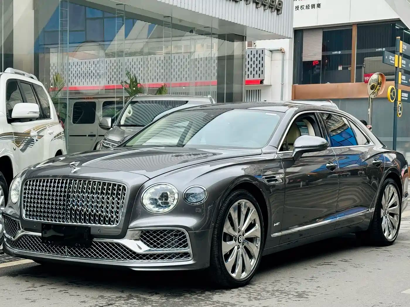 Bentley Flying Spur 2022 6.0T W12 Standard Edition