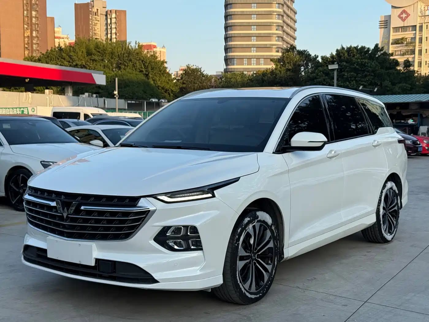 Wuling Motors Victory Wuling 2022 1.5T CVT Premium