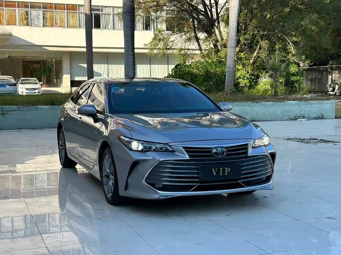 Toyota Avalon 2019 Hybrid 2.5L Luxury Edition China V