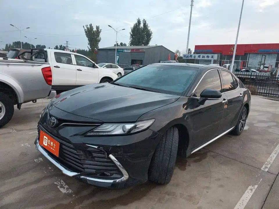 Toyota Camry 2023 2.5G Luxury Edition