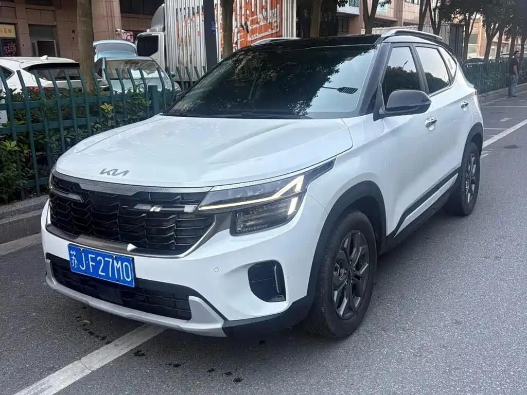 Kia Seltos 2023 1.5L CVT Luxury Edition