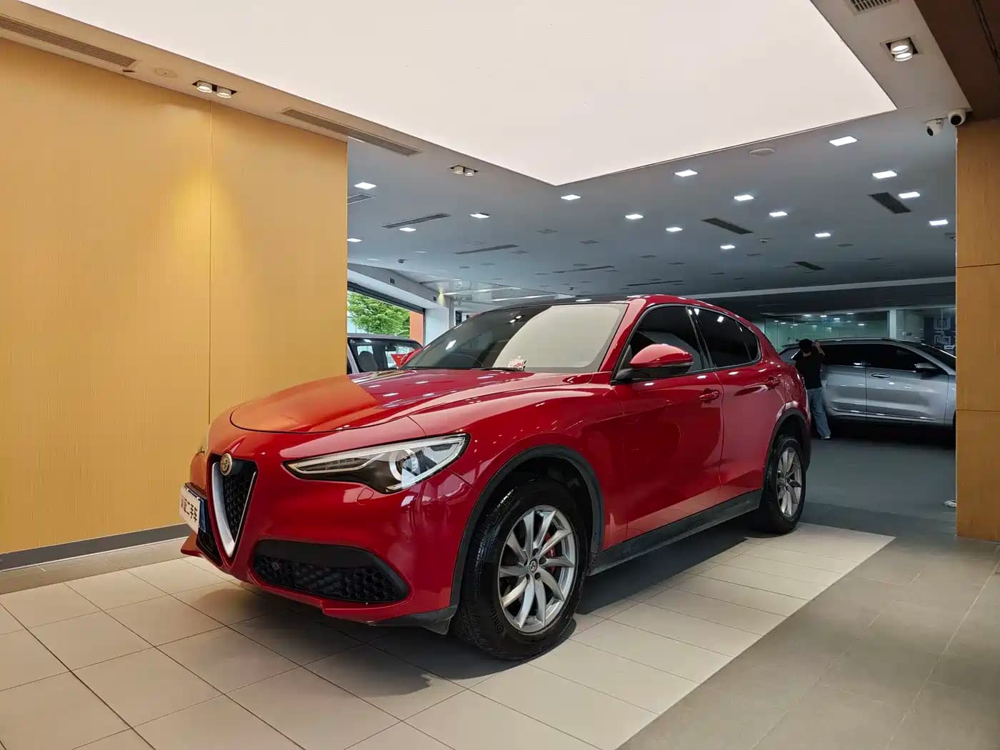 Alfa Romeo Stelvio 2017 2.0T 200HP Elite