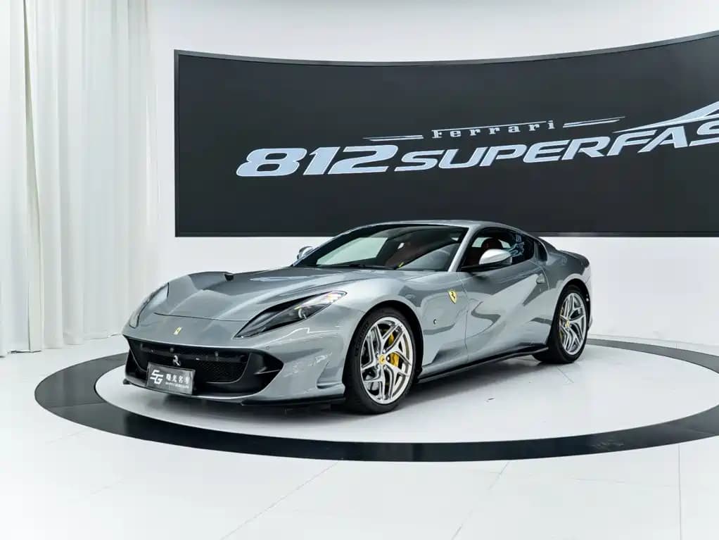 Ferrari 812 2017 6.5L Superfast