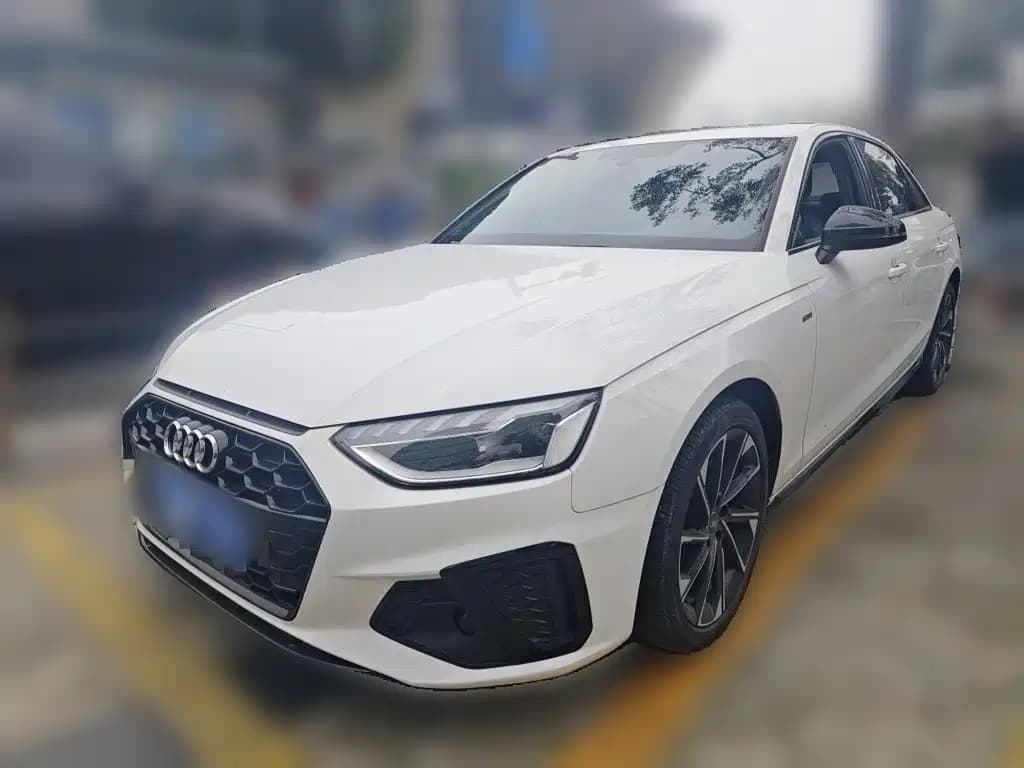 Audi A4L 2023 40 TFSI Luxury Sport