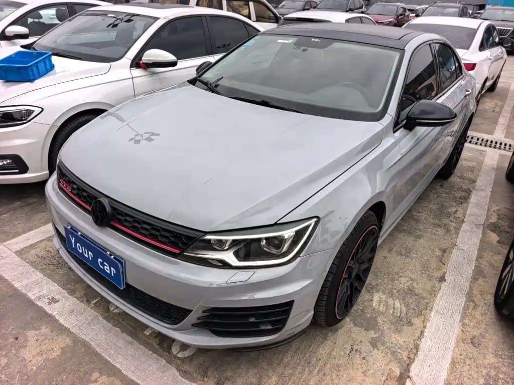 Volkswagen Lamando 2015 230TSI DSG Style