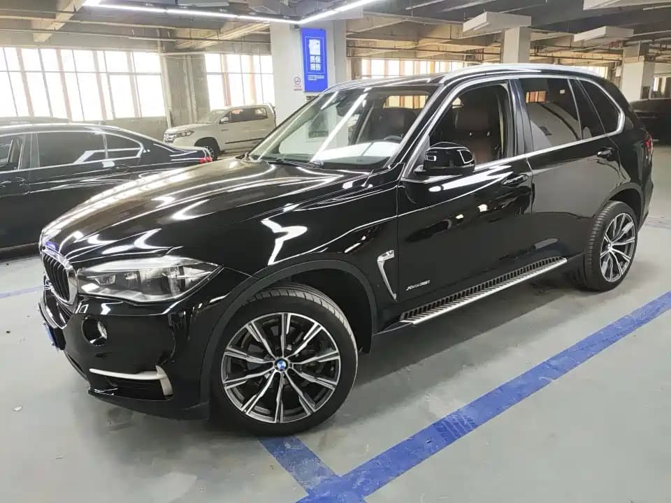 BMW X5 (Import) 2018 xDrive35i Elegant Model