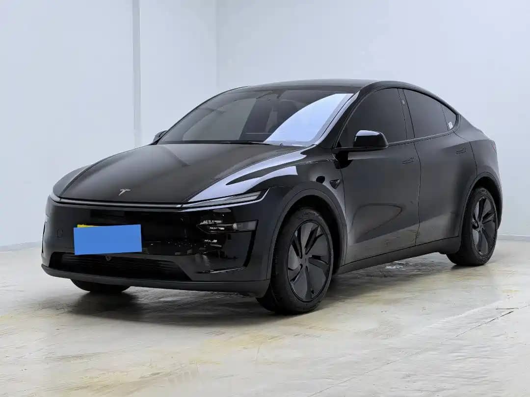 Tesla Model Y 2025 Rear-Wheel Drive
