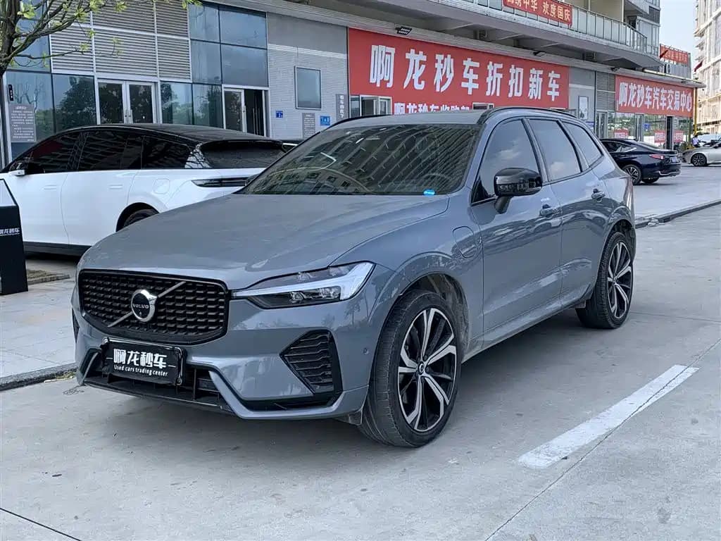 Volvo XC60 Plug-in Hybrid 2022 T8 PHEV AWD Inscription Sport