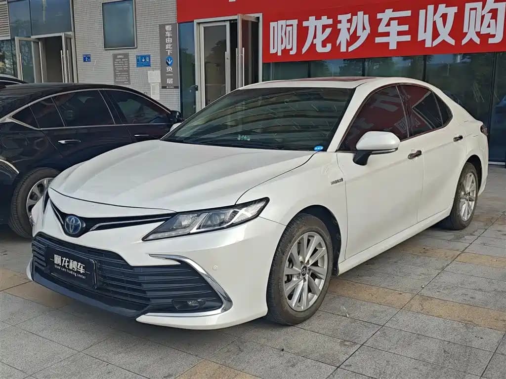Toyota Camry 2021 Hybrid 2.5HGVP Leading Edition