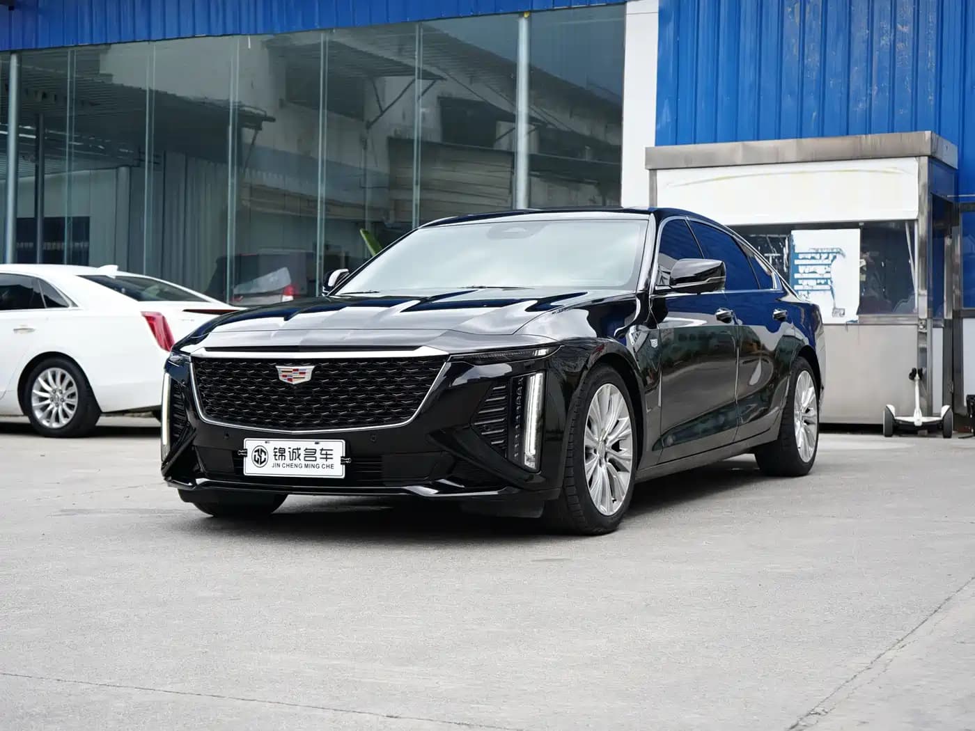 Cadillac CT6 2023 28T Premium Model