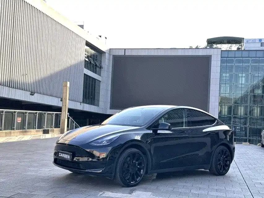 Tesla Model Y 2022 Facelift Rear-Wheel Drive Version
