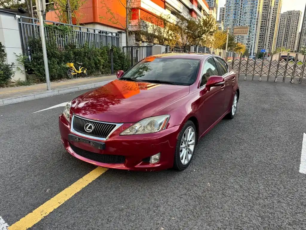 Lexus IS 2009 300