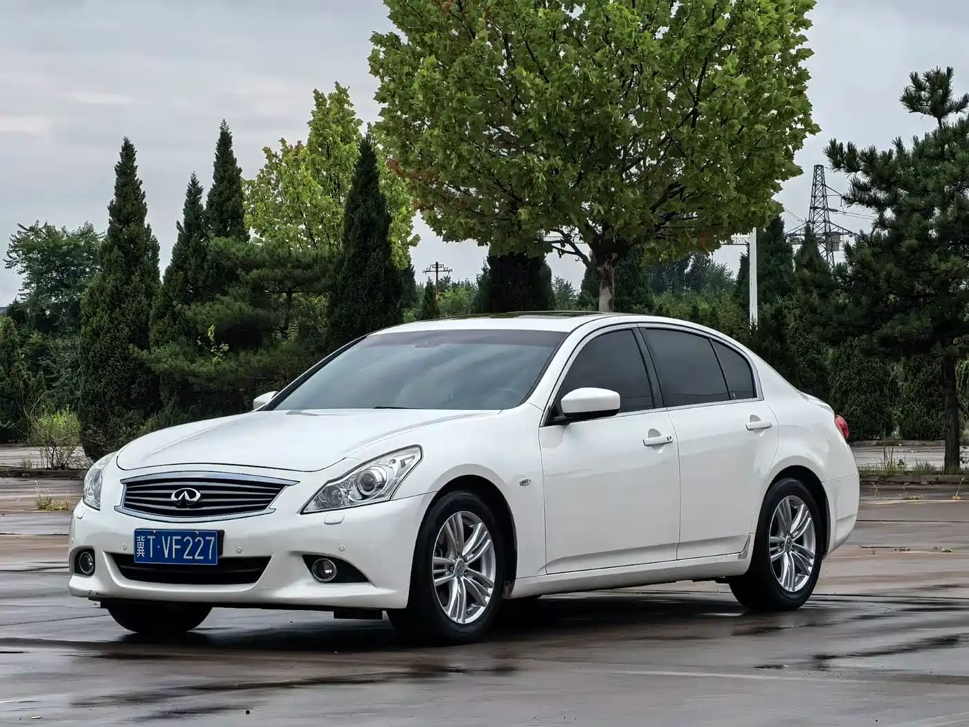 Infiniti G Series 2010 G37 Sedan