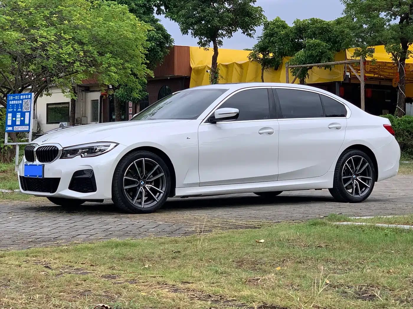 BMW BMW 3 Series 2021 325Li M Sport Package